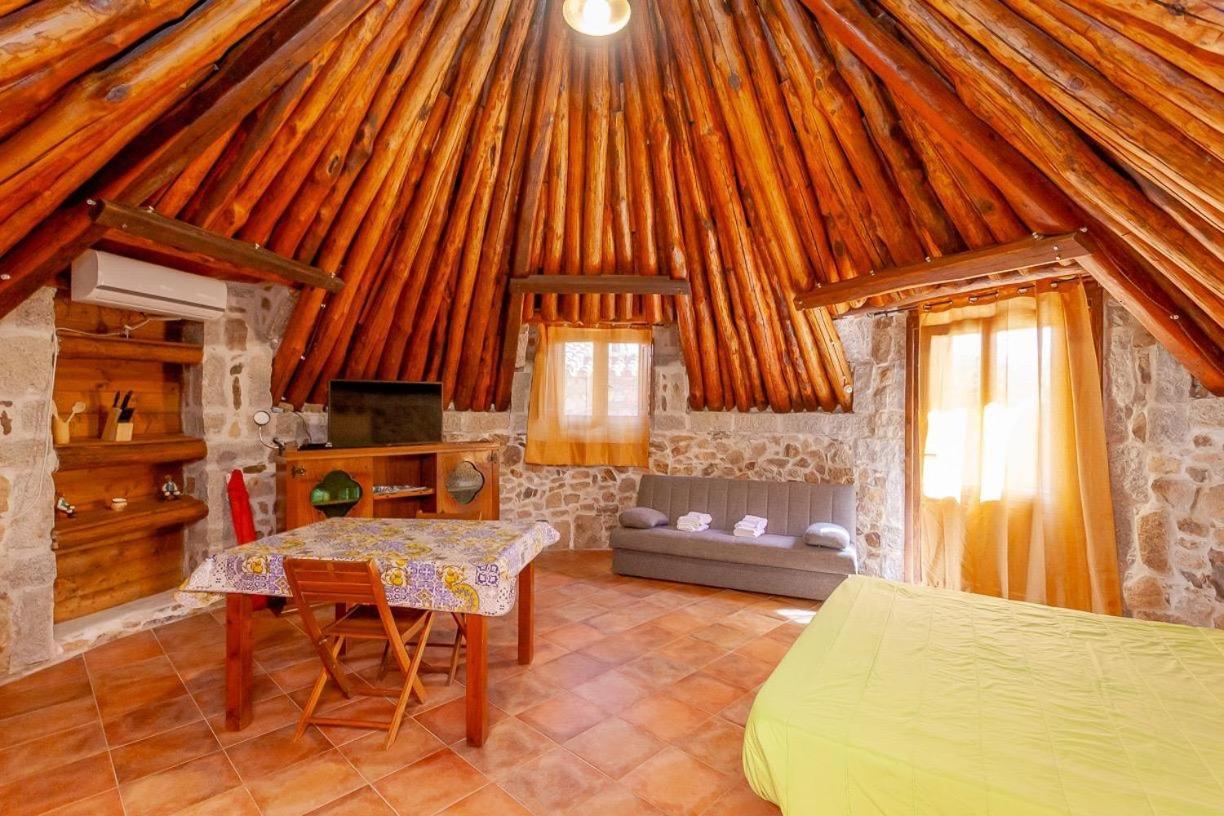 B&B Pettirosso Garden San Teodoro  Dış mekan fotoğraf