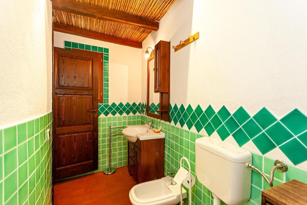 B&B Pettirosso Garden San Teodoro  Dış mekan fotoğraf