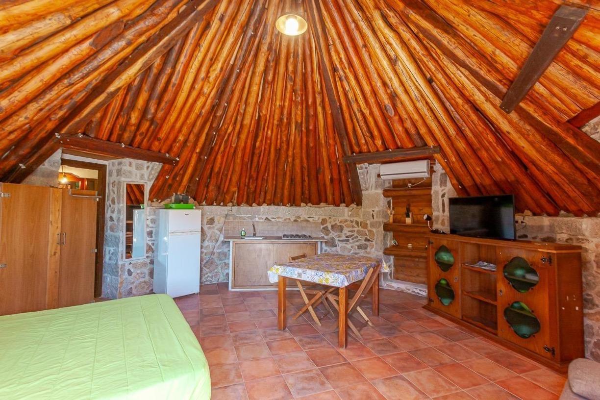 B&B Pettirosso Garden San Teodoro  Dış mekan fotoğraf