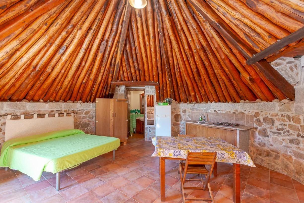 B&B Pettirosso Garden San Teodoro  Dış mekan fotoğraf
