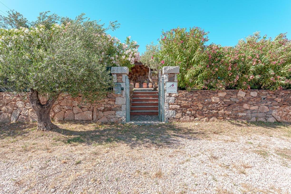 B&B Pettirosso Garden San Teodoro  Dış mekan fotoğraf