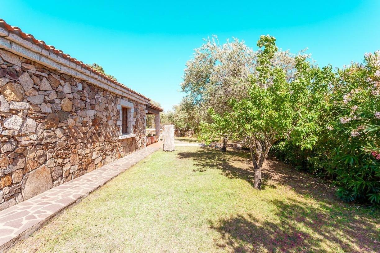 B&B Pettirosso Garden San Teodoro  Dış mekan fotoğraf